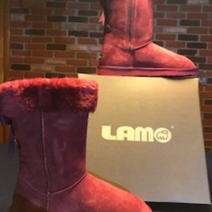 LAMO Adele Tall Women’s Boots-Color Burgundy Brand New In Box Never Worn